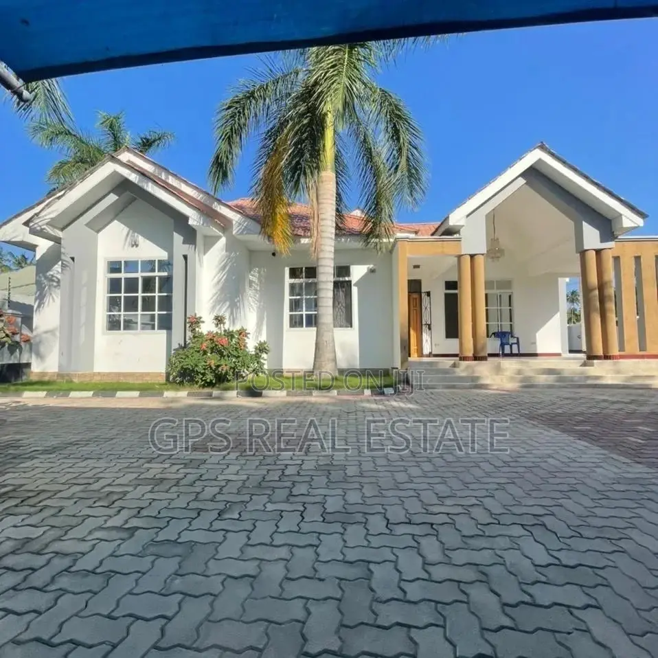 4bdrm House in Mbezi Beach, Kinondoni for sale in Kinondoni