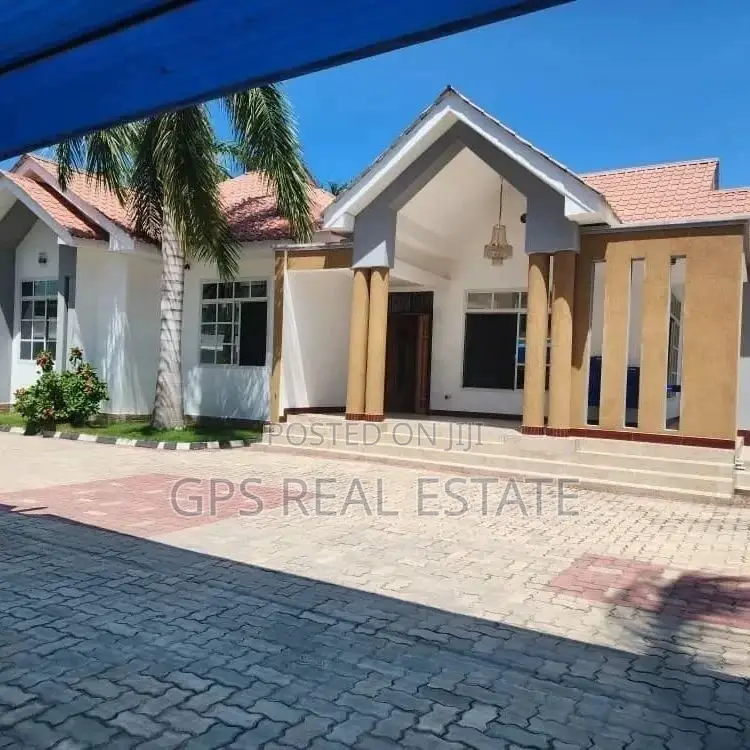 4bdrm House in Mbezi Beach, Kinondoni for sale in Kinondoni