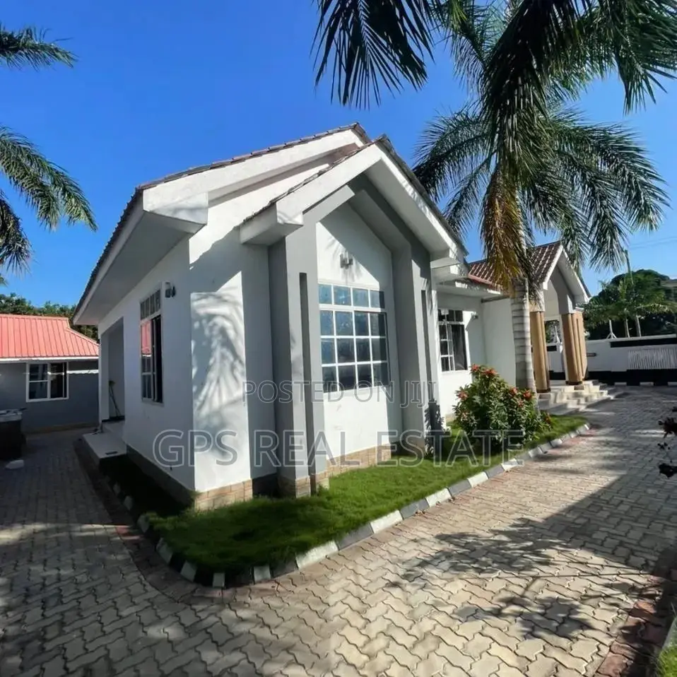 4bdrm House in Mbezi Beach, Kinondoni for sale in Kinondoni
