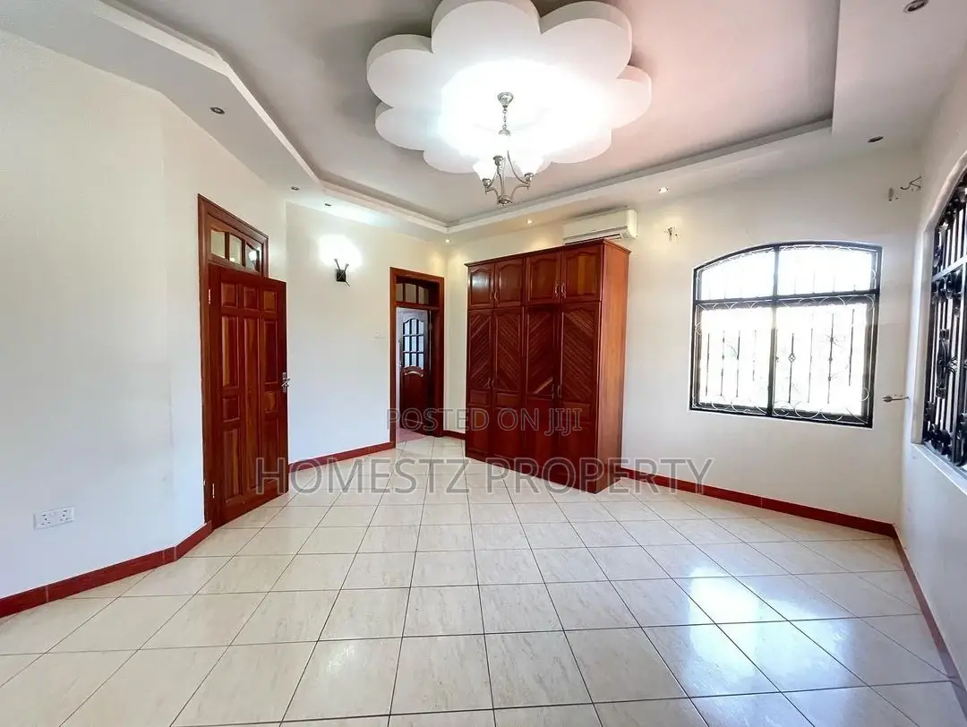 Furnished 4bdrm House in Tegeta Wazo Bwawani, Kinondoni for sale in Kinondoni