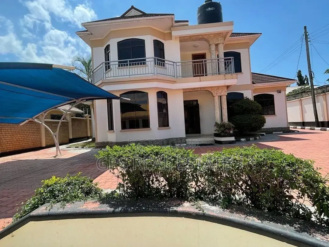 Furnished 4bdrm House in Tegeta Wazo Bwawani, Kinondoni for sale in Kinondoni