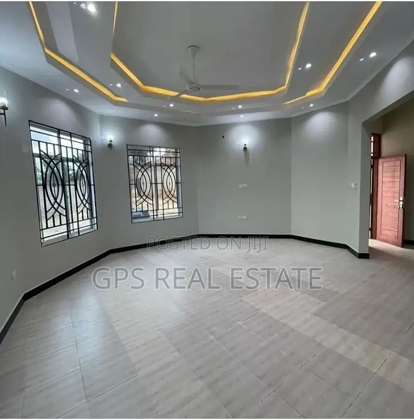 3bdrm House in Salasala, Kinondoni for sale in Kinondoni