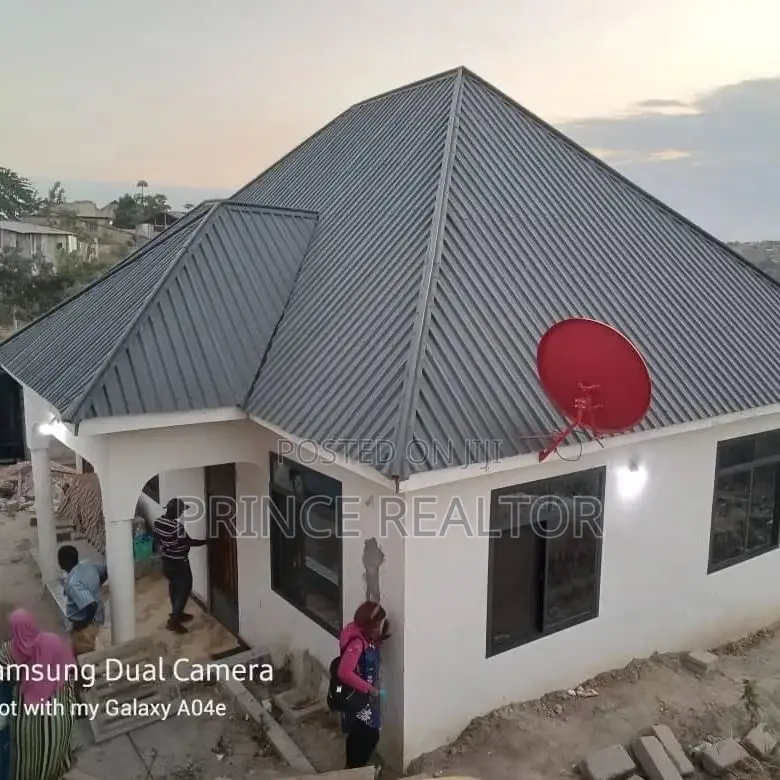 2bdrm House in Mbezi Mpigi Magoe, Kinondoni for sale in Kinondoni