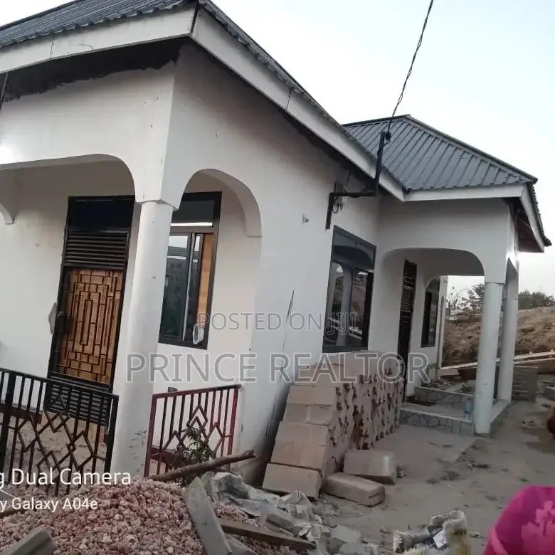 2bdrm House in Mbezi Mpigi Magoe, Kinondoni for sale in Kinondoni