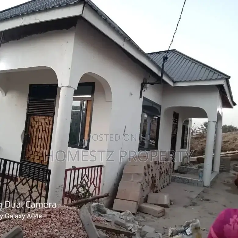 2bdrm House in Mbezi Mpigi Magoe, Kinondoni for sale in Kinondoni