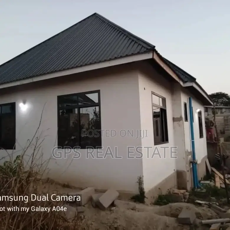 2bdrm House in Mbezi Mpigi Magoe, Kinondoni for sale in Kinondoni