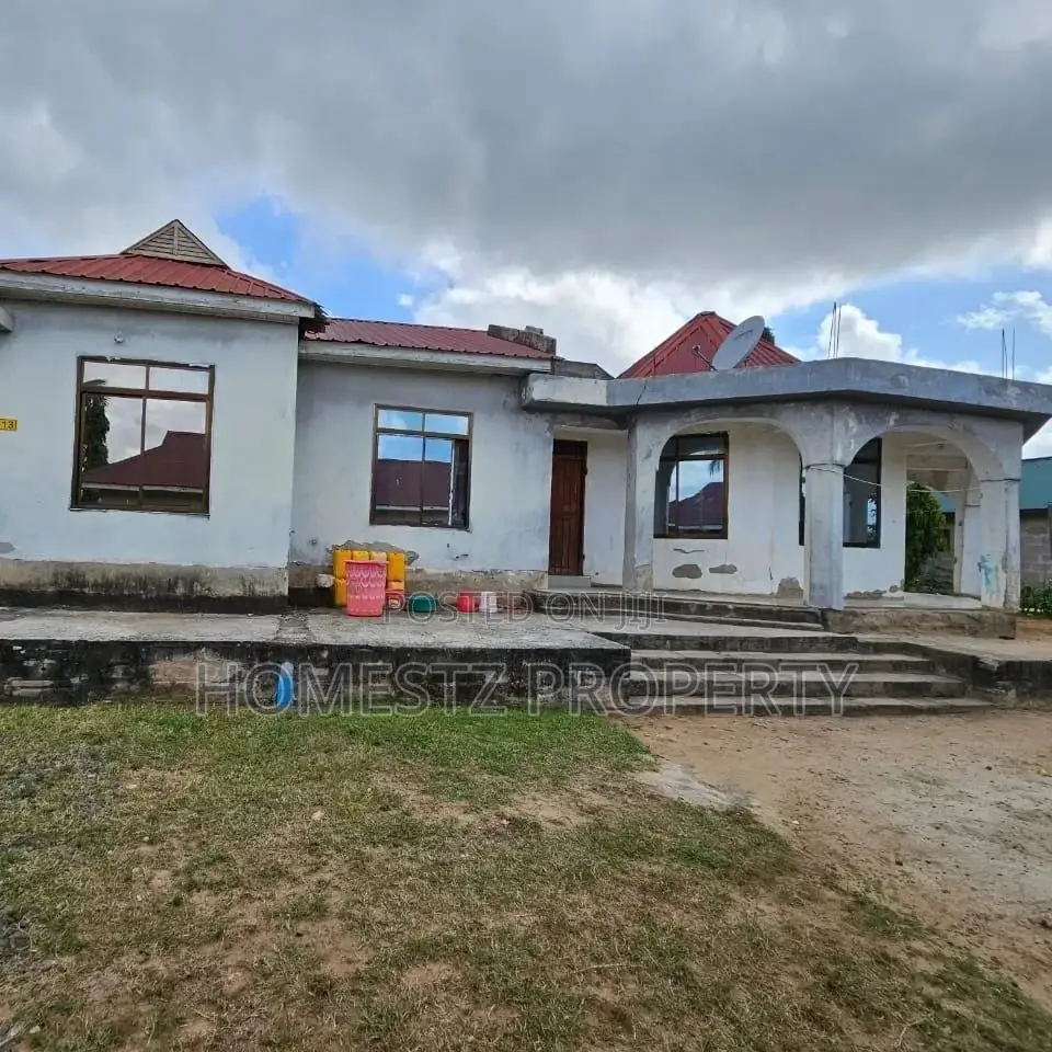 3bdrm House in Goba Kwaawadhi, Kinondoni for sale in Kinondoni