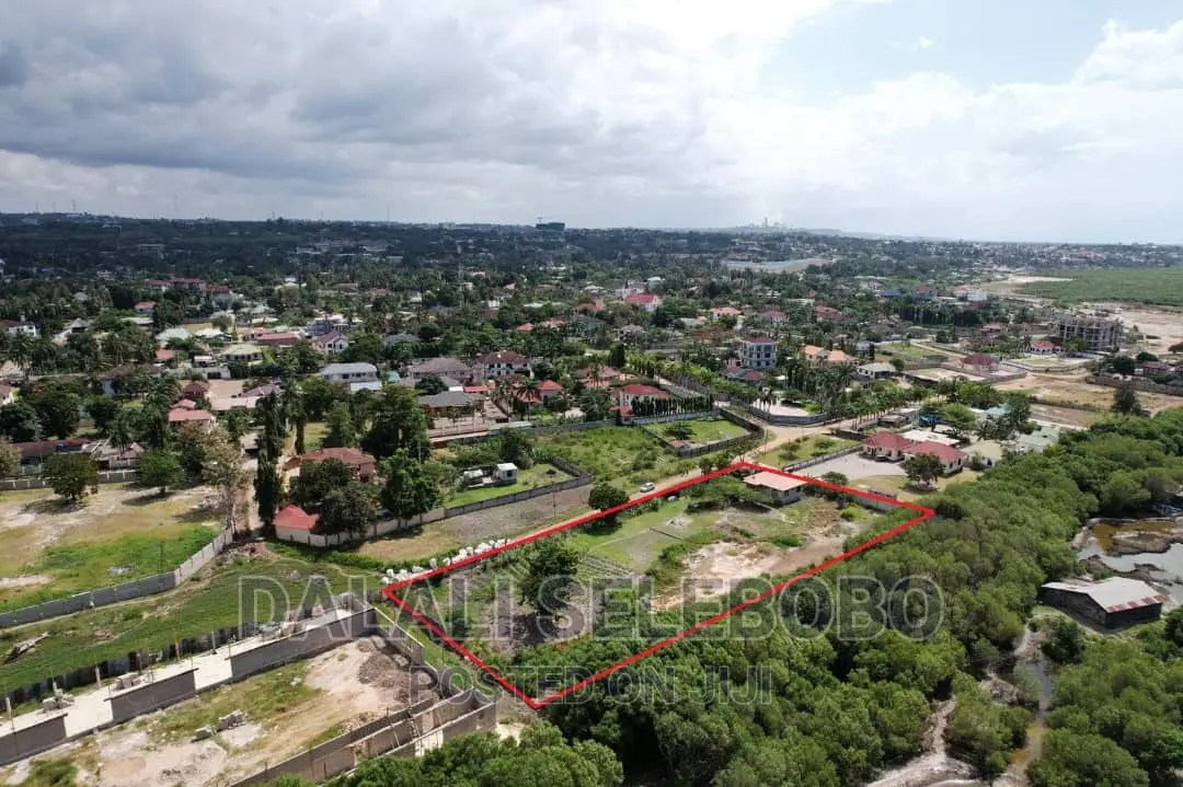 Plot Sale Mbez Beach Kwa Mwamnyange Heka1 in Mbezi