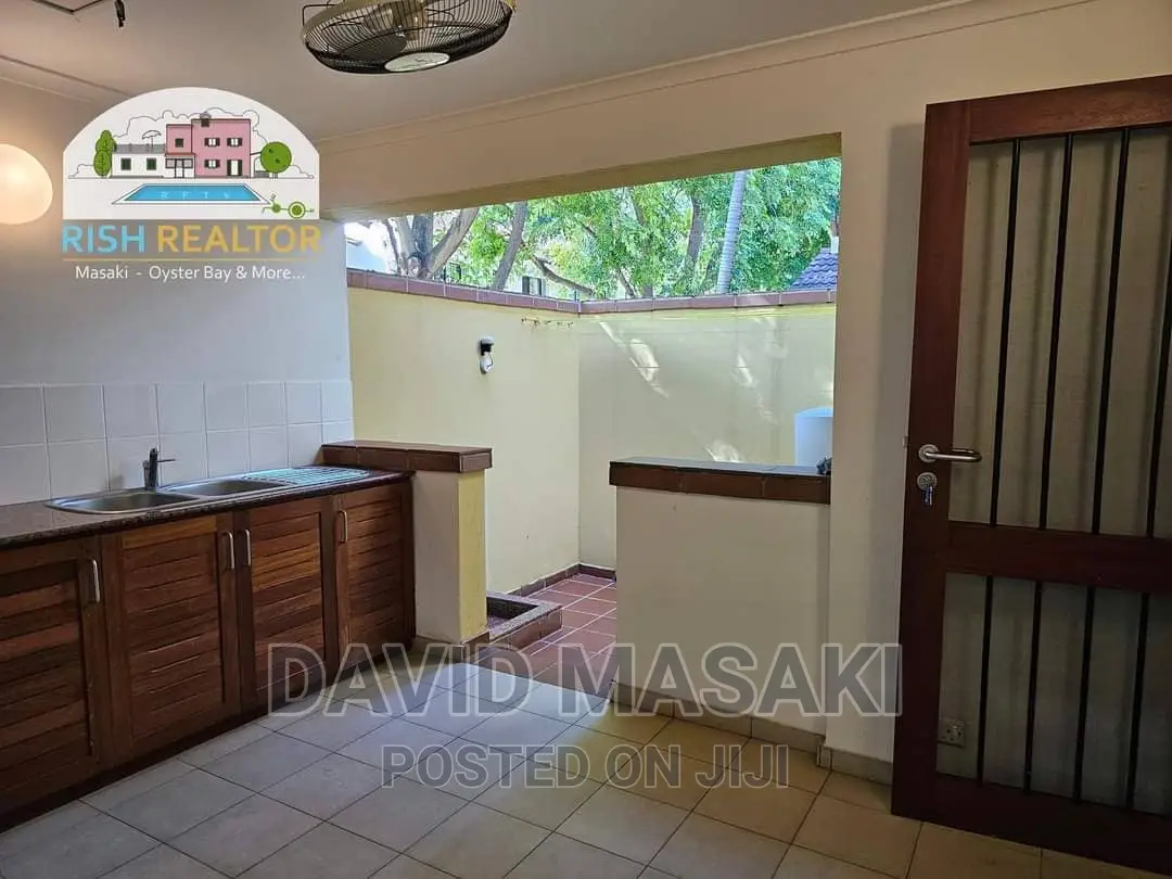 Furnished 4bdrm Bungalow in Bungalows In, Msasani for rent in Msasani