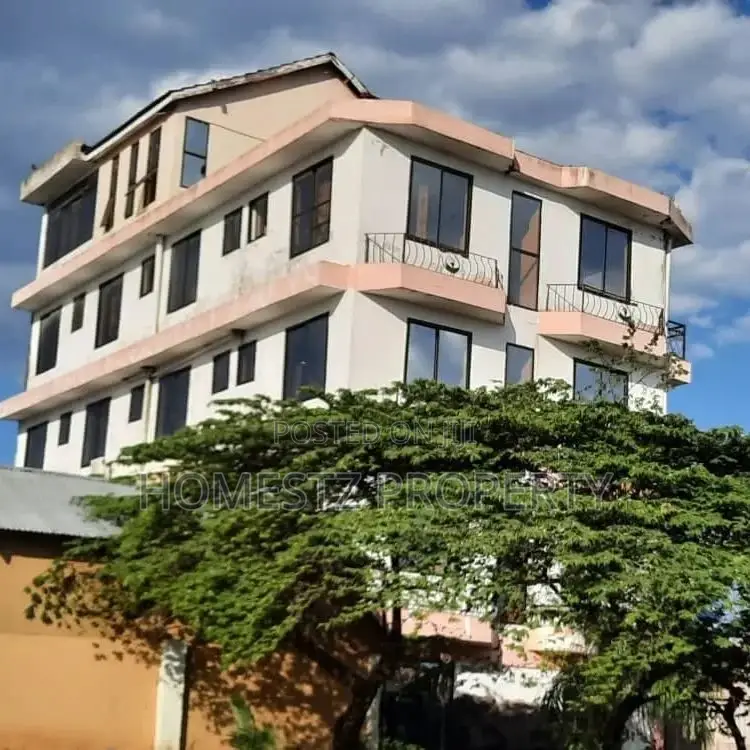 Furnished 10bdrm House in Tegeta Wazo, Kinondoni for sale in Kinondoni