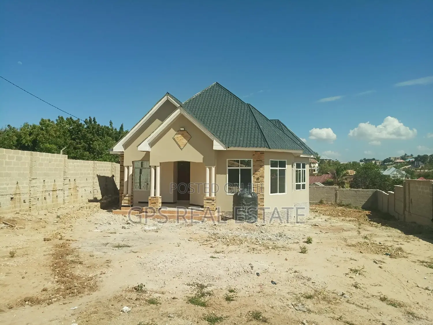 3bdrm House in Salasala, Kinondoni for sale in Kinondoni