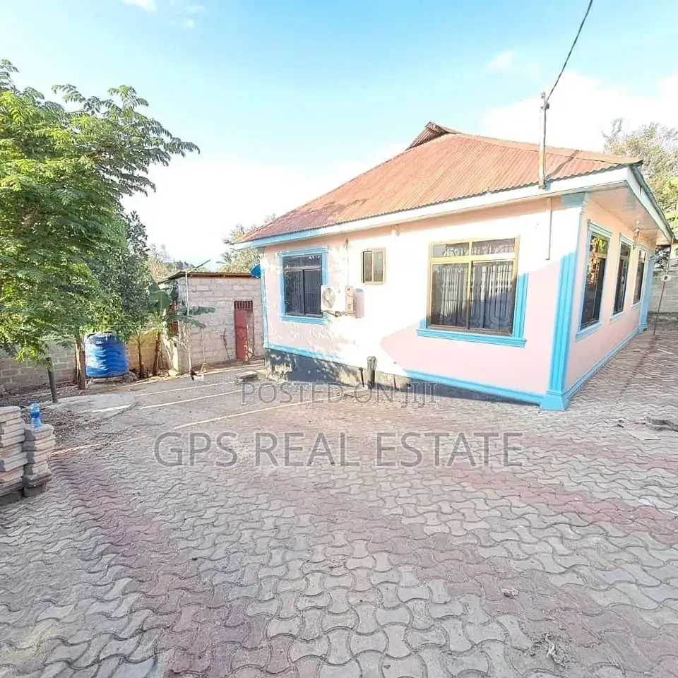 3bdrm House in Mbezi Luguruni, Kinondoni for sale in Kinondoni