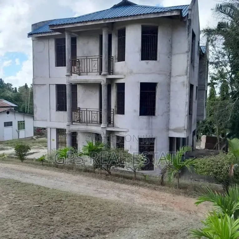 6bdrm House in Kiluvya Kibamba, Kinondoni for sale in Kinondoni