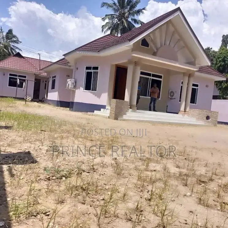 3bdrm House in Bahari Beach, Kinondoni for sale in Kinondoni