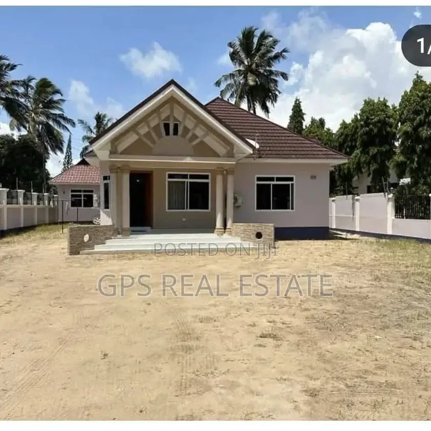 3bdrm House in Bahari Beach, Kinondoni for sale in Kinondoni