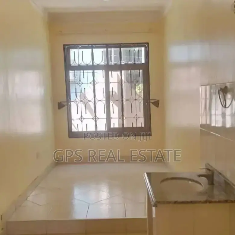 3bdrm House in Ununio Beach, Kinondoni for sale in Kinondoni