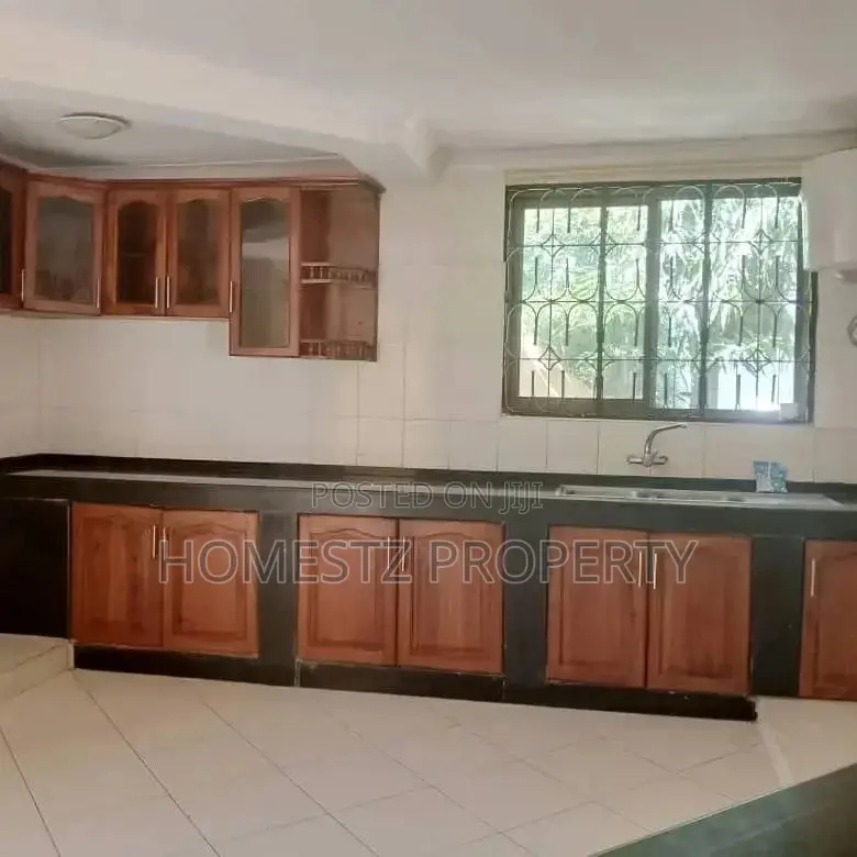 3bdrm House in Ununio Beach, Kinondoni for sale in Kinondoni