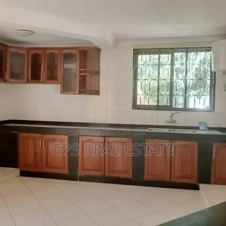 3bdrm House in Ununio Beach, Kinondoni for sale in Kinondoni