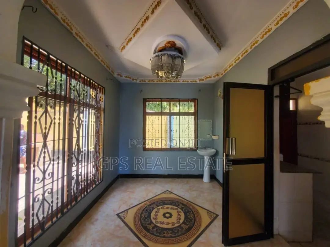 3bdrm House in Kinyerez Kifuru, Ilala for sale in Ilala