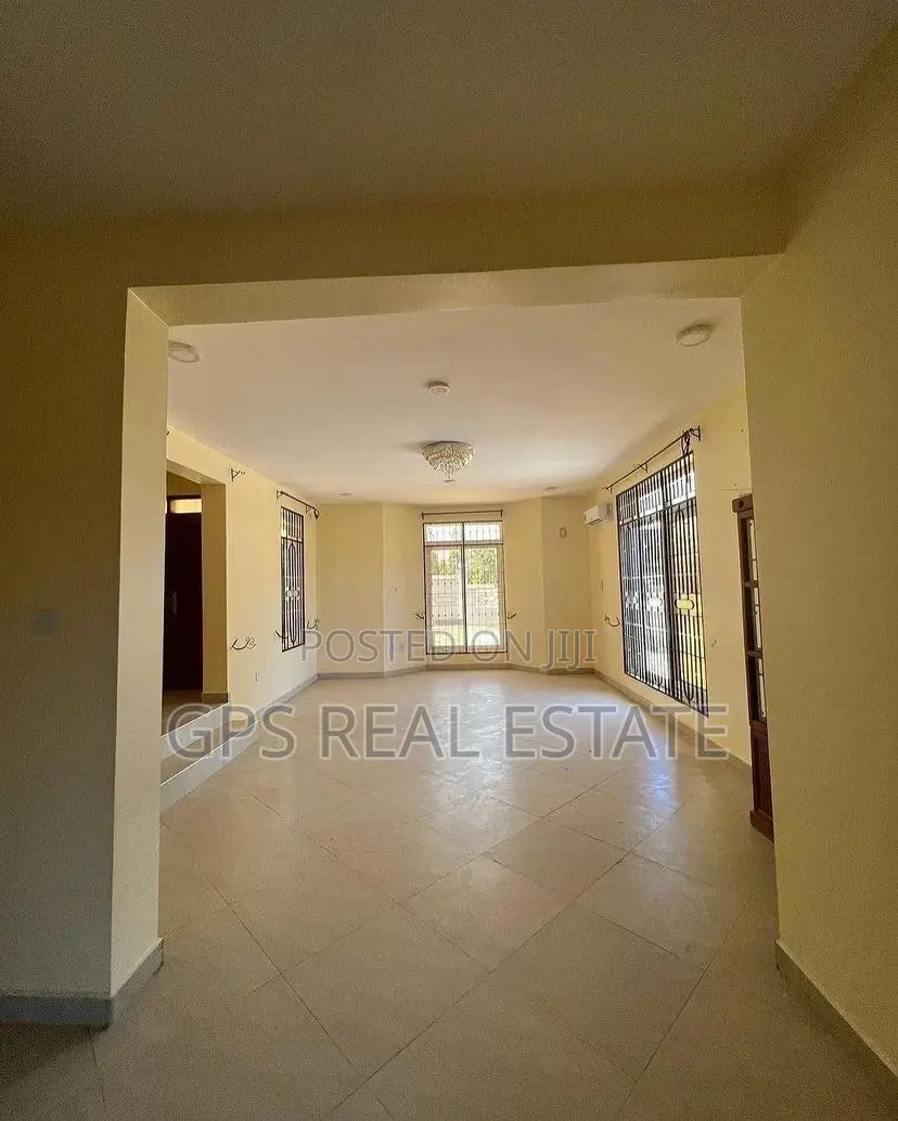 5bdrm House in Bunju A, Kinondoni for sale in Kinondoni
