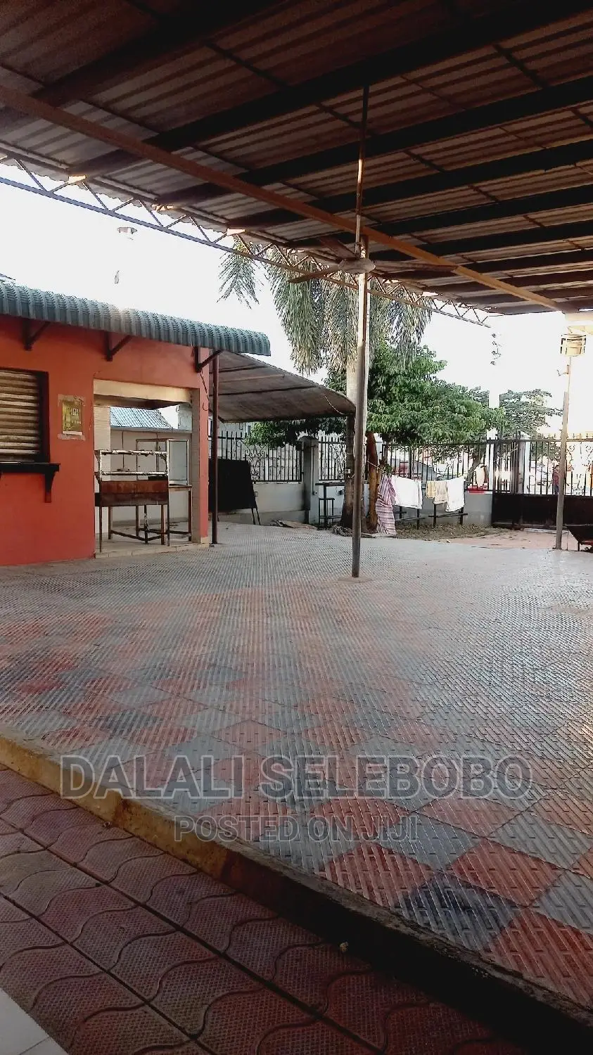 Restaurant Na Baa Inatizama Lami at Boko. in Kinondoni