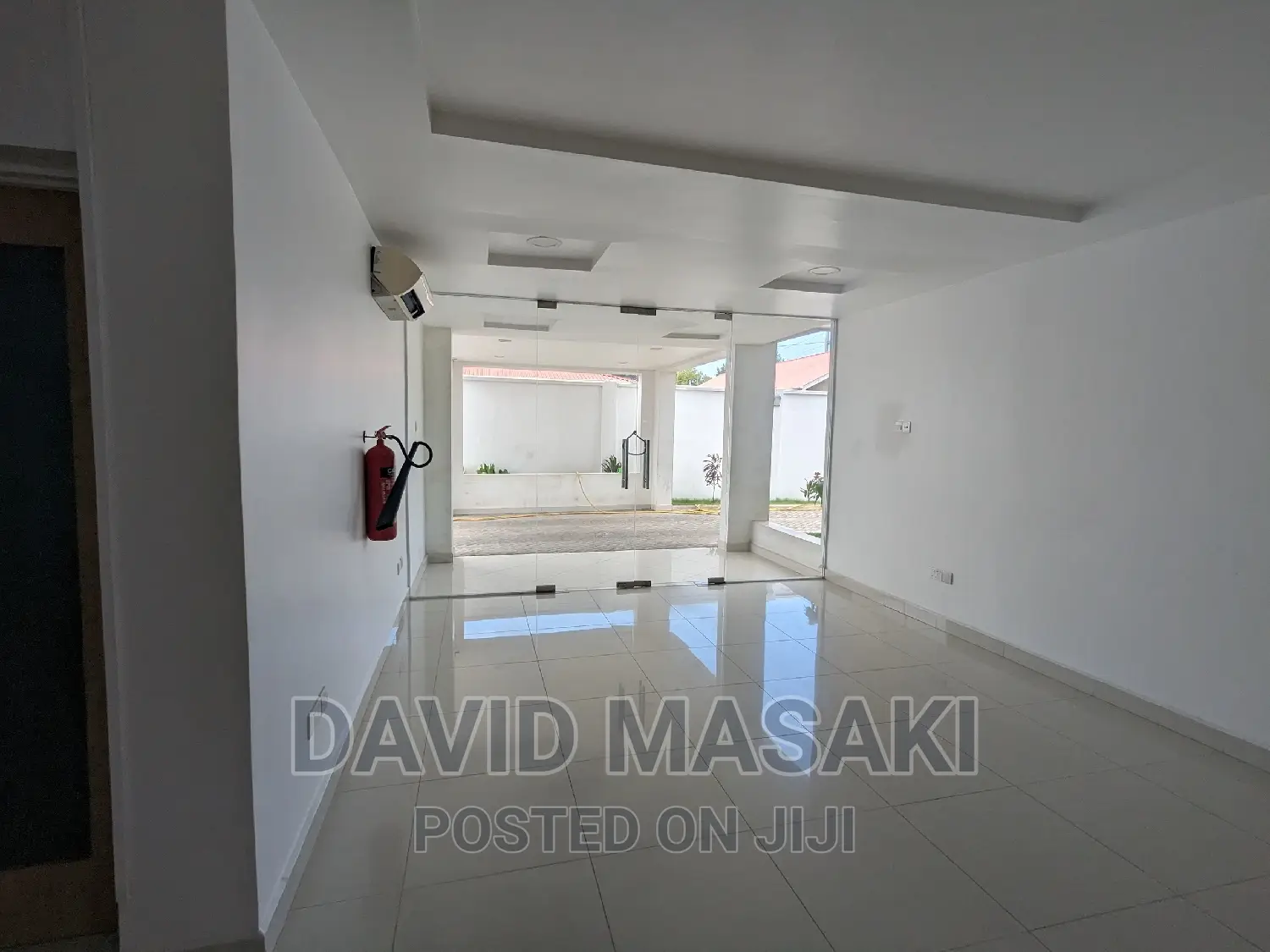 300 Sq M Office Space for Rent in Masaki in Msasani