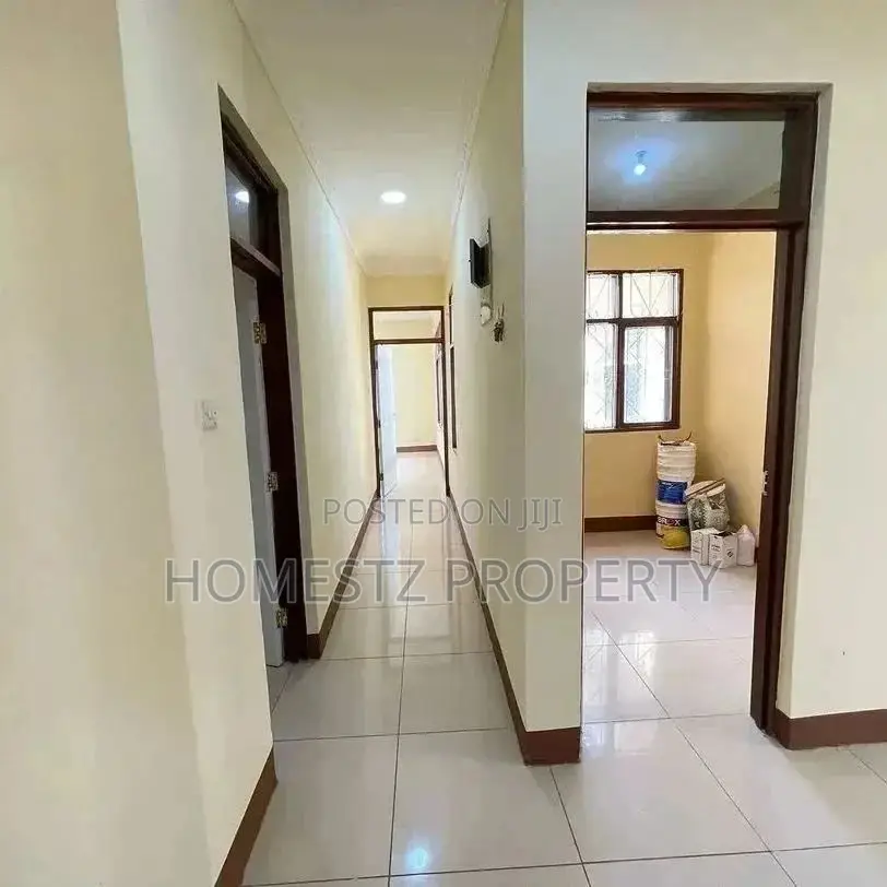 3bdrm House in Bahari Beach, Kinondoni for sale in Kinondoni