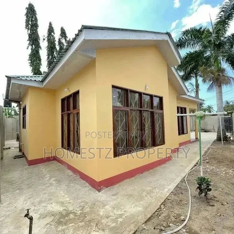 3bdrm House in Bahari Beach, Kinondoni for sale in Kinondoni