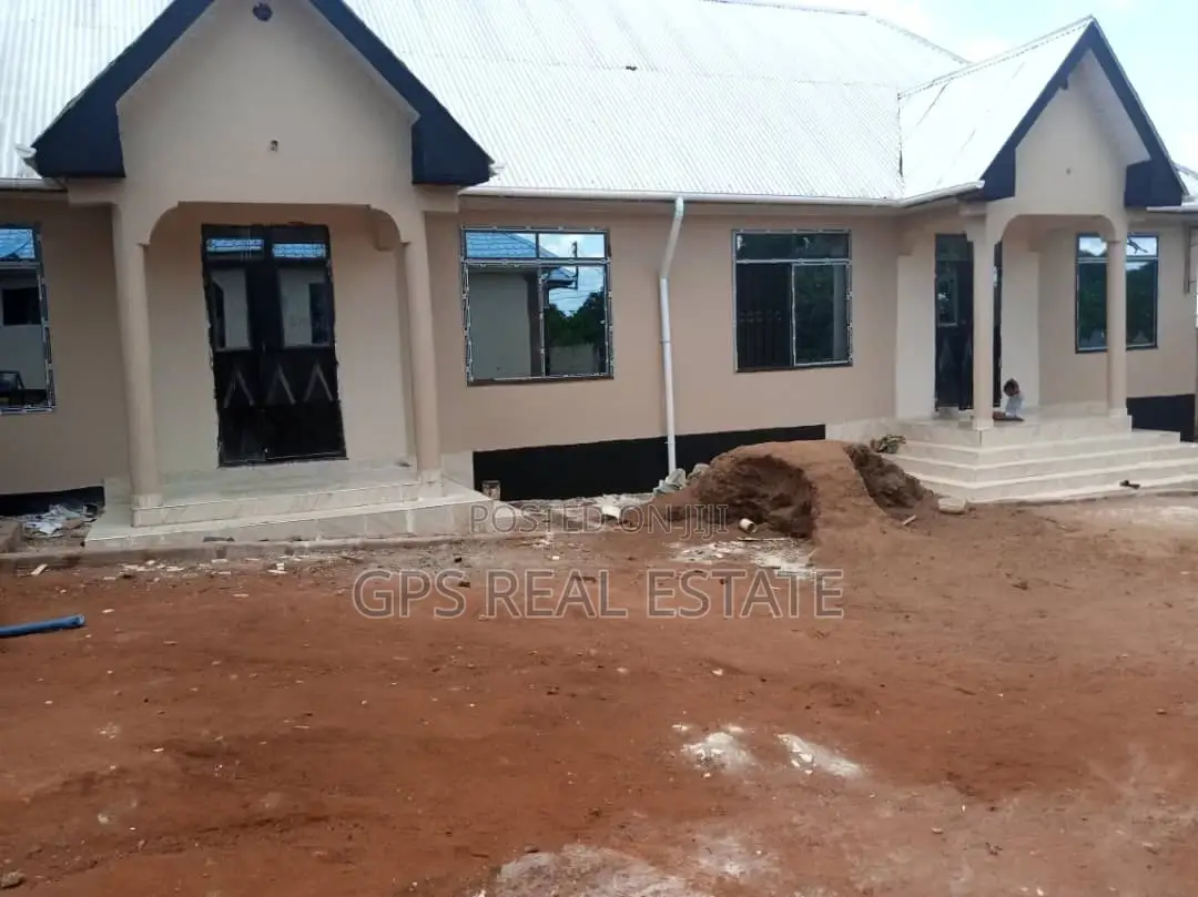 4bdrm House in Tumbi, Kibaha for sale in Kibaha