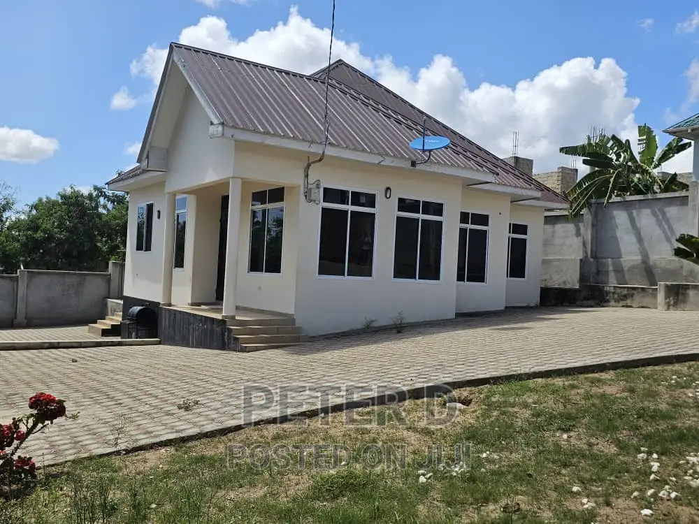 3bdrm House in Goba for sale in Goba