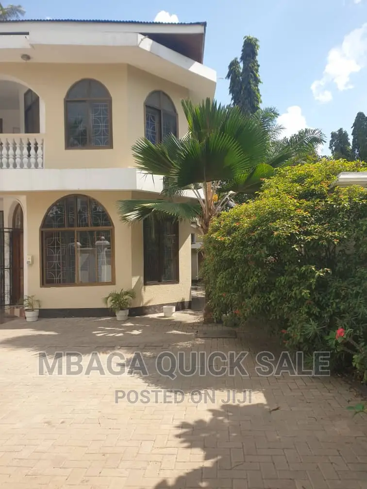 4bdrm House in Bima Rd, Mikocheni for sale in Mikocheni