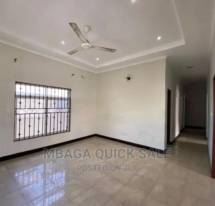 3bdrm Apartment in Mbagaestate, Kinondoni for rent in Kinondoni