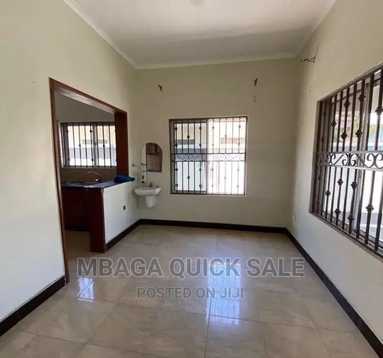 3bdrm Apartment in Mbagaestate, Kinondoni for rent in Kinondoni