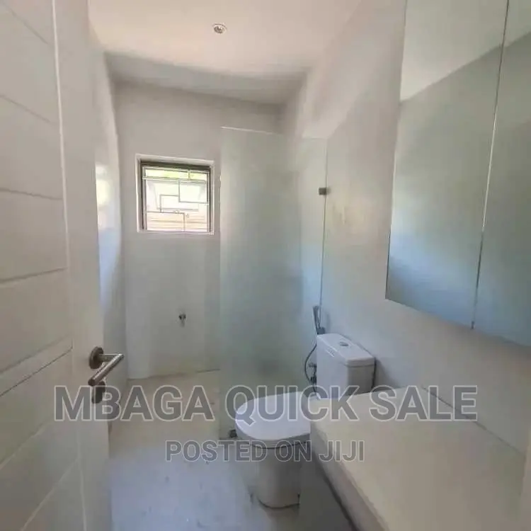 3bdrm Bungalow in Mbagaestate Estate, Masaki for rent in Masaki