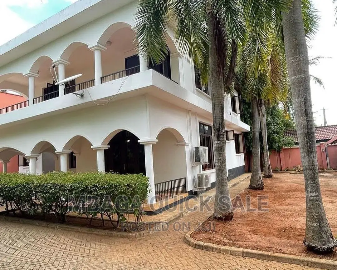 3bdrm House in Mbagaestate, Masaki for rent in Masaki