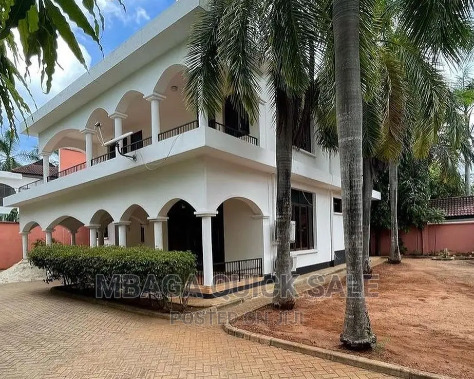 3bdrm House in Mbagaestate, Masaki for rent in Masaki