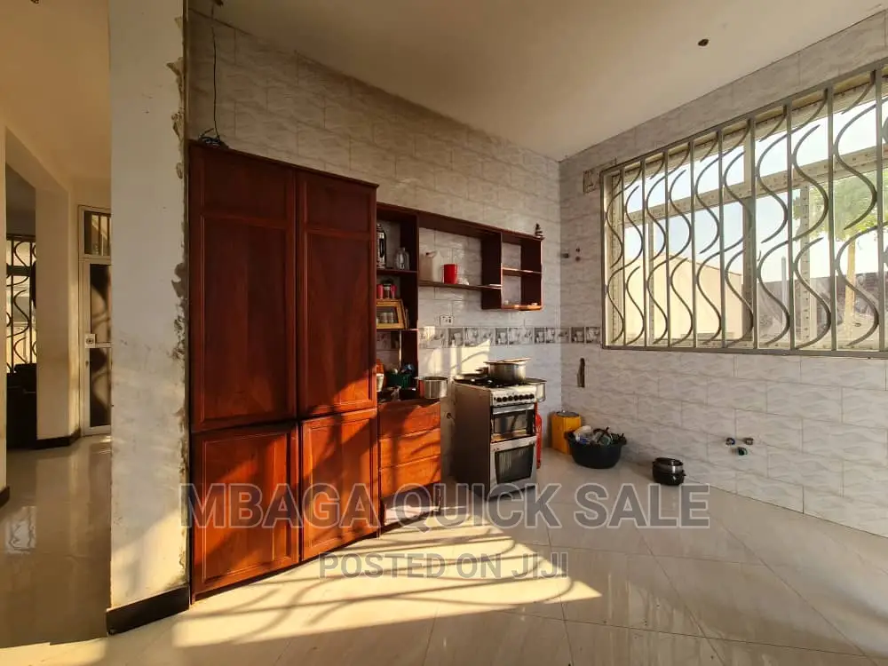 4bdrm House in Bunju Beach, Kinondoni for rent in Kinondoni