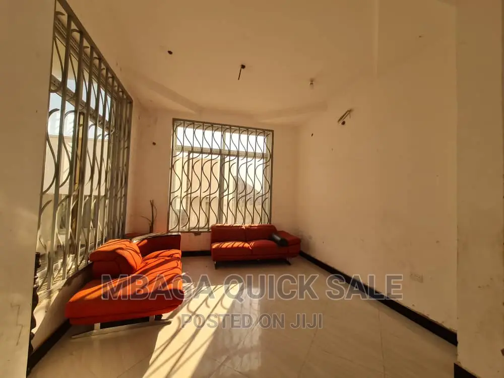 4bdrm House in Bunju Beach, Kinondoni for rent in Kinondoni