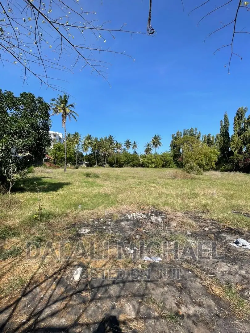 Kawe Beach Plot for Sale!.! in Kawe