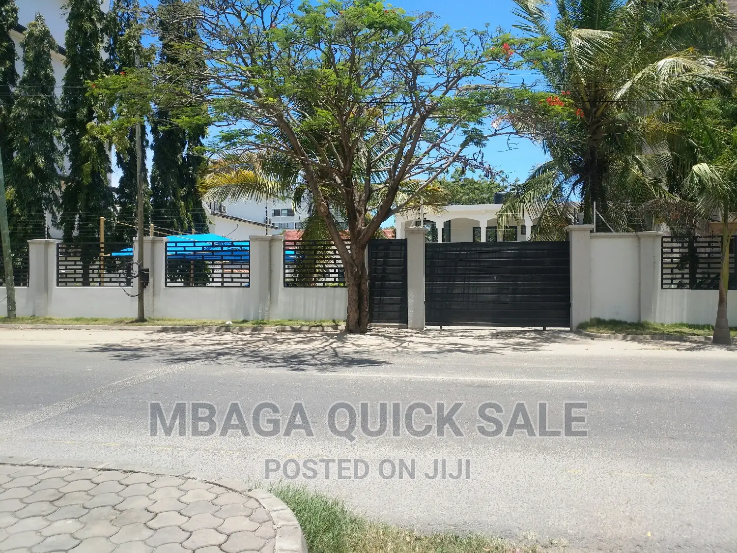 Furnished 4bdrm House in Slip Way Rd, Kinondoni for rent in Kinondoni