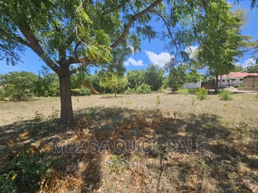 Plot for Sale at Bahari Beach in Kunduchi