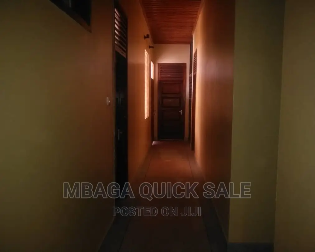 12bdrm House in Mbaga Estate, Oyster Bay for rent in Oyster Bay