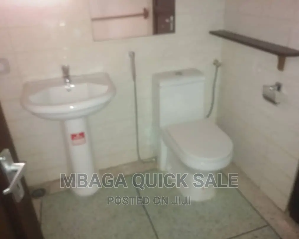 12bdrm House in Mbaga Estate, Oyster Bay for rent in Oyster Bay
