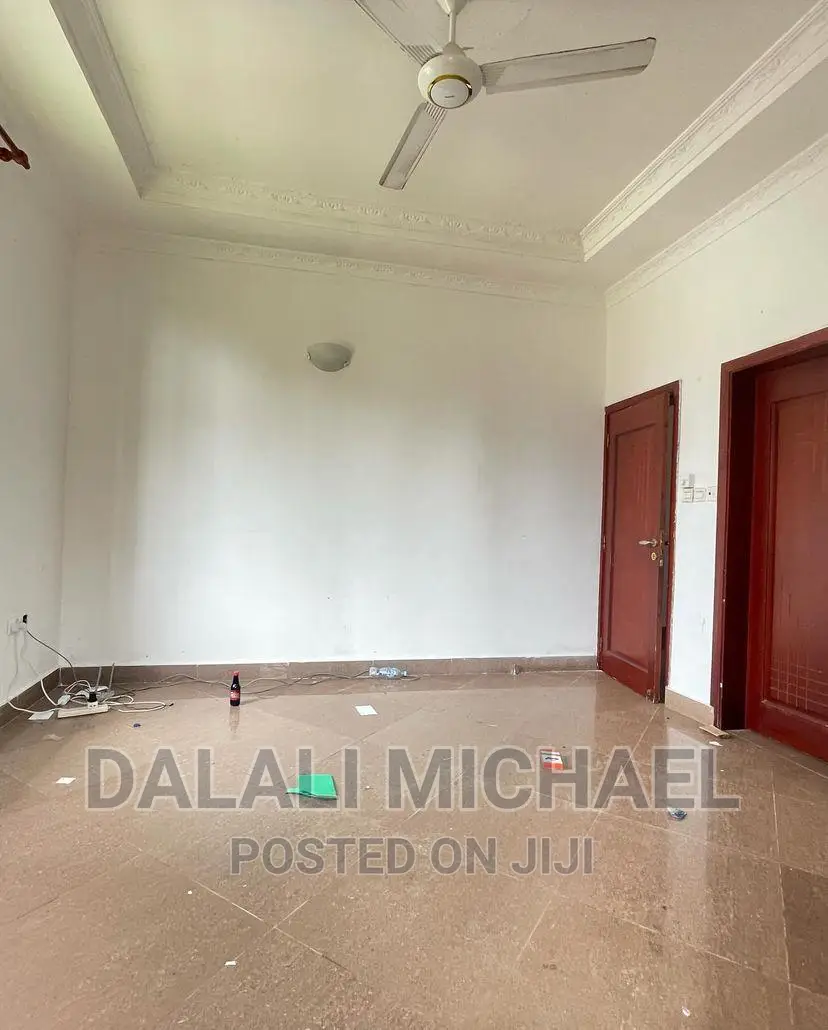 3bdrm House in Mbezibeach for sale in Mbezi