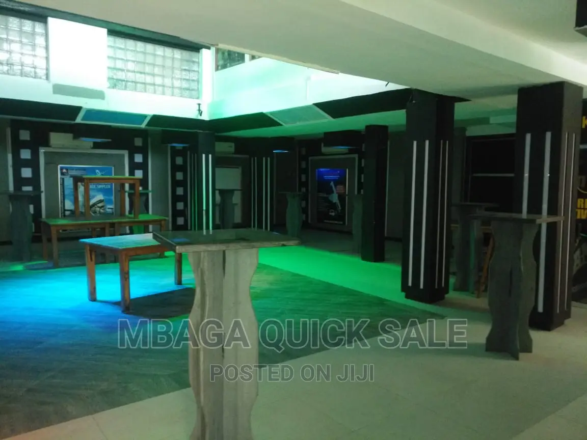8bdrm House in Missing Near Beach, Msasani for rent in Msasani