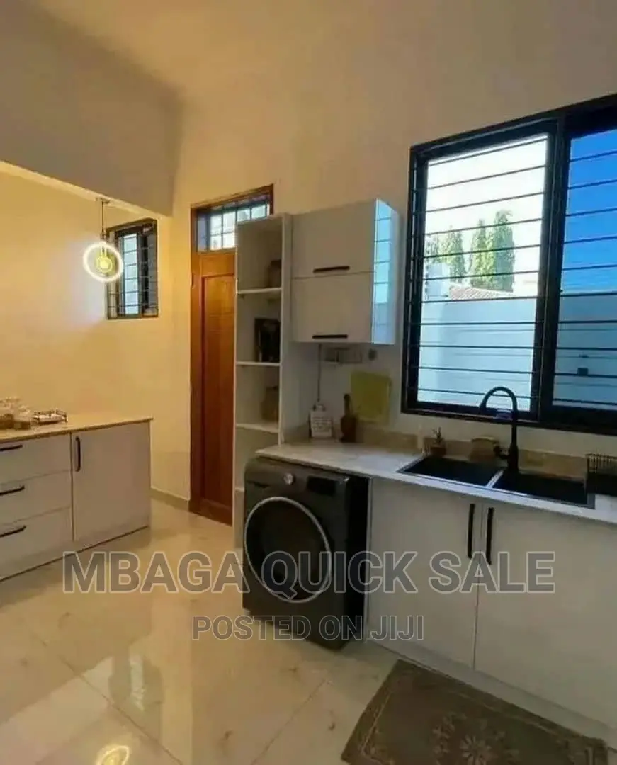 Furnished 3bdrm Bungalow in Mikochen B, Mikocheni for rent in Mikocheni