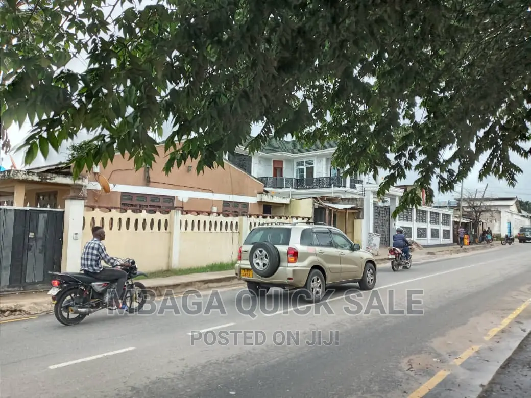 4bdrm House in Mbezi Beach Masana for rent in Mbezi Beach