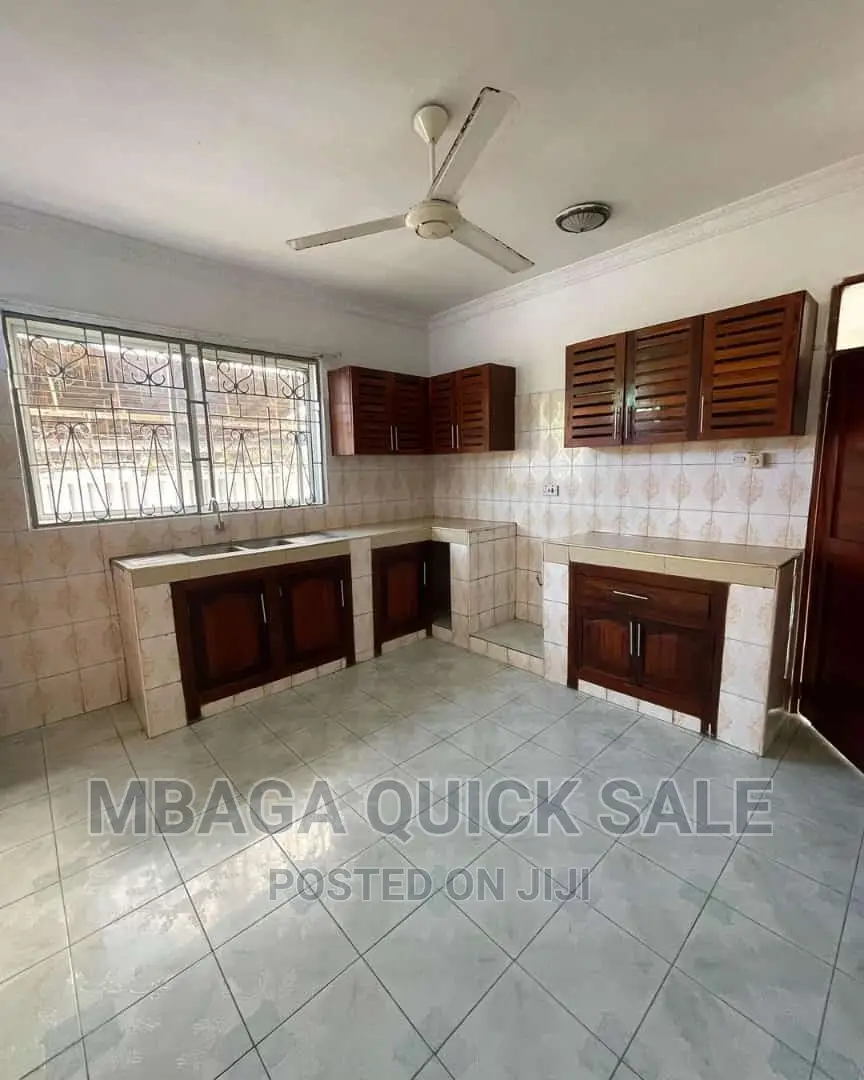 4bdrm Bungalow in Mbezi Beach  Jogoo for rent in Mbezi Beach