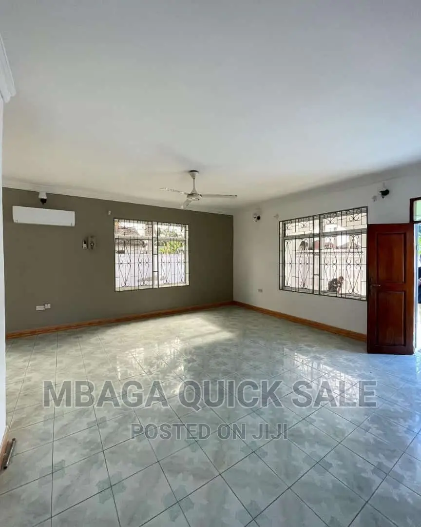 4bdrm Bungalow in Mbezi Beach  Jogoo for rent in Mbezi Beach