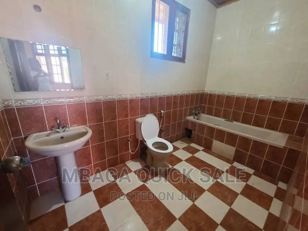 4bdrm House in Mbezi Beach  Makonde for rent in Mbezi Beach